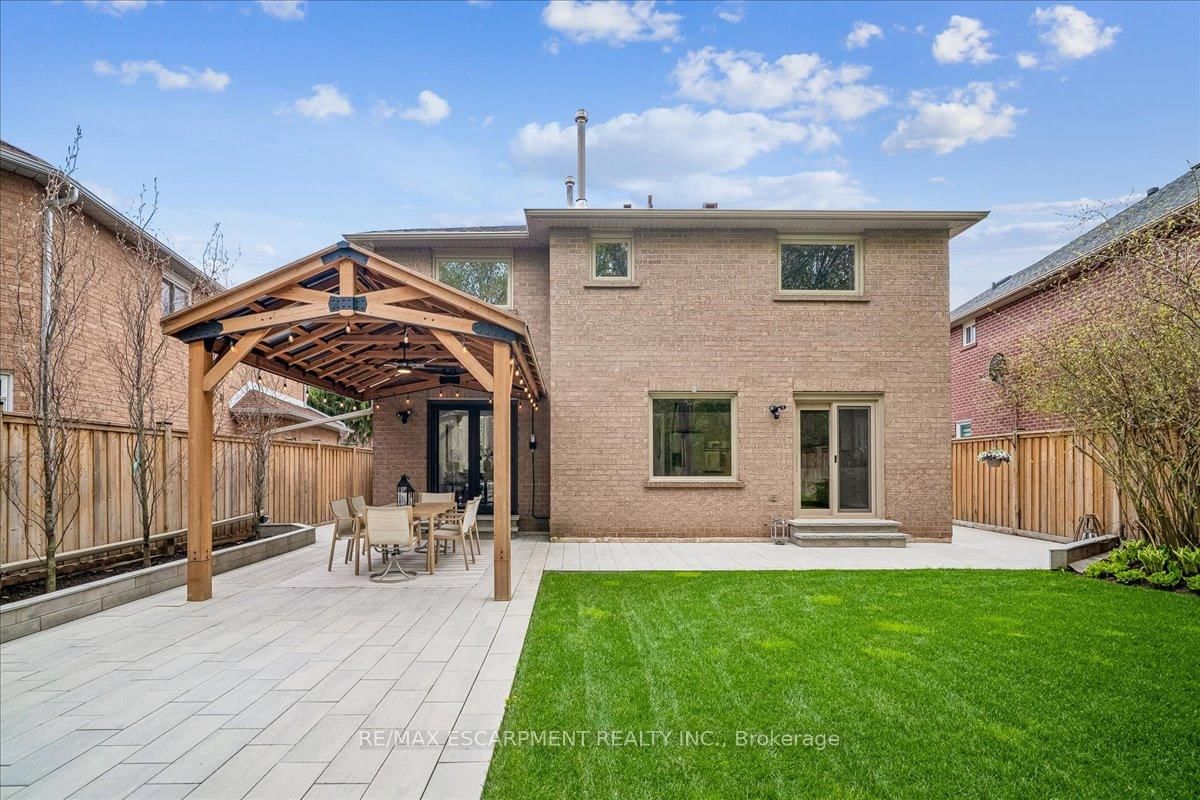 1257 McCraney Street E - Photo 37