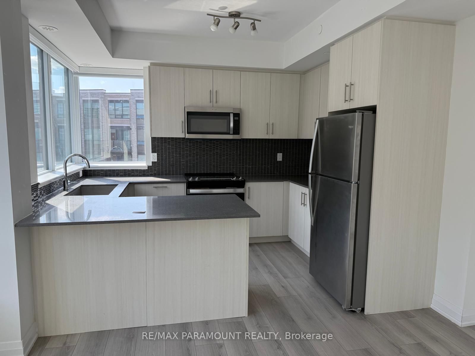 85 Attmar Drive, Unit 330 - Photo 3