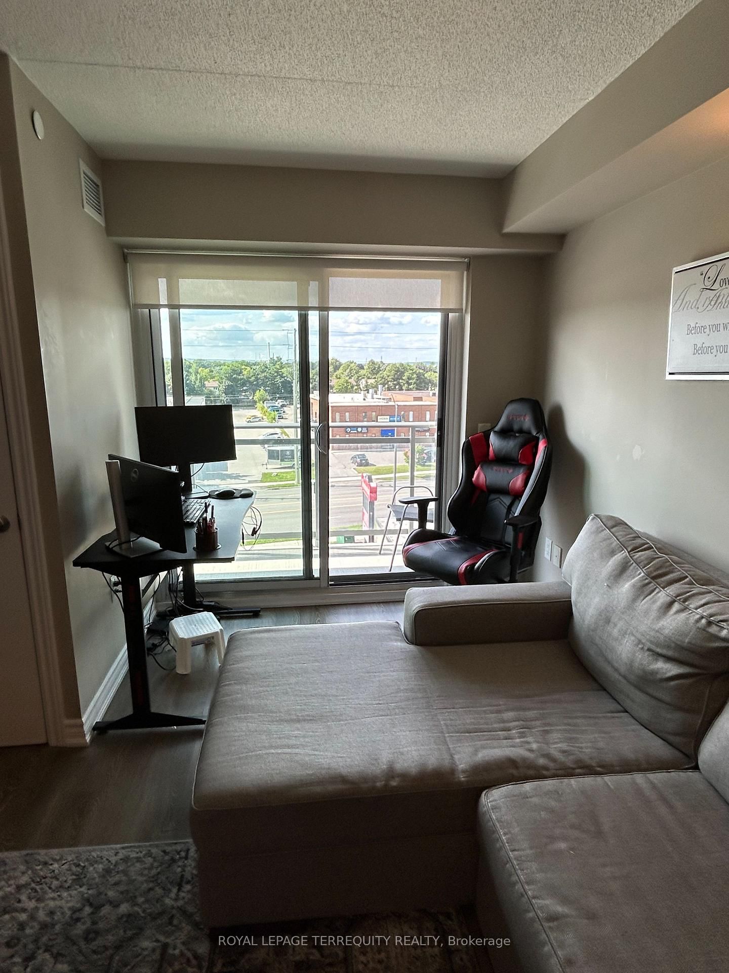 716 Main Street E, Unit 512 - Photo 14