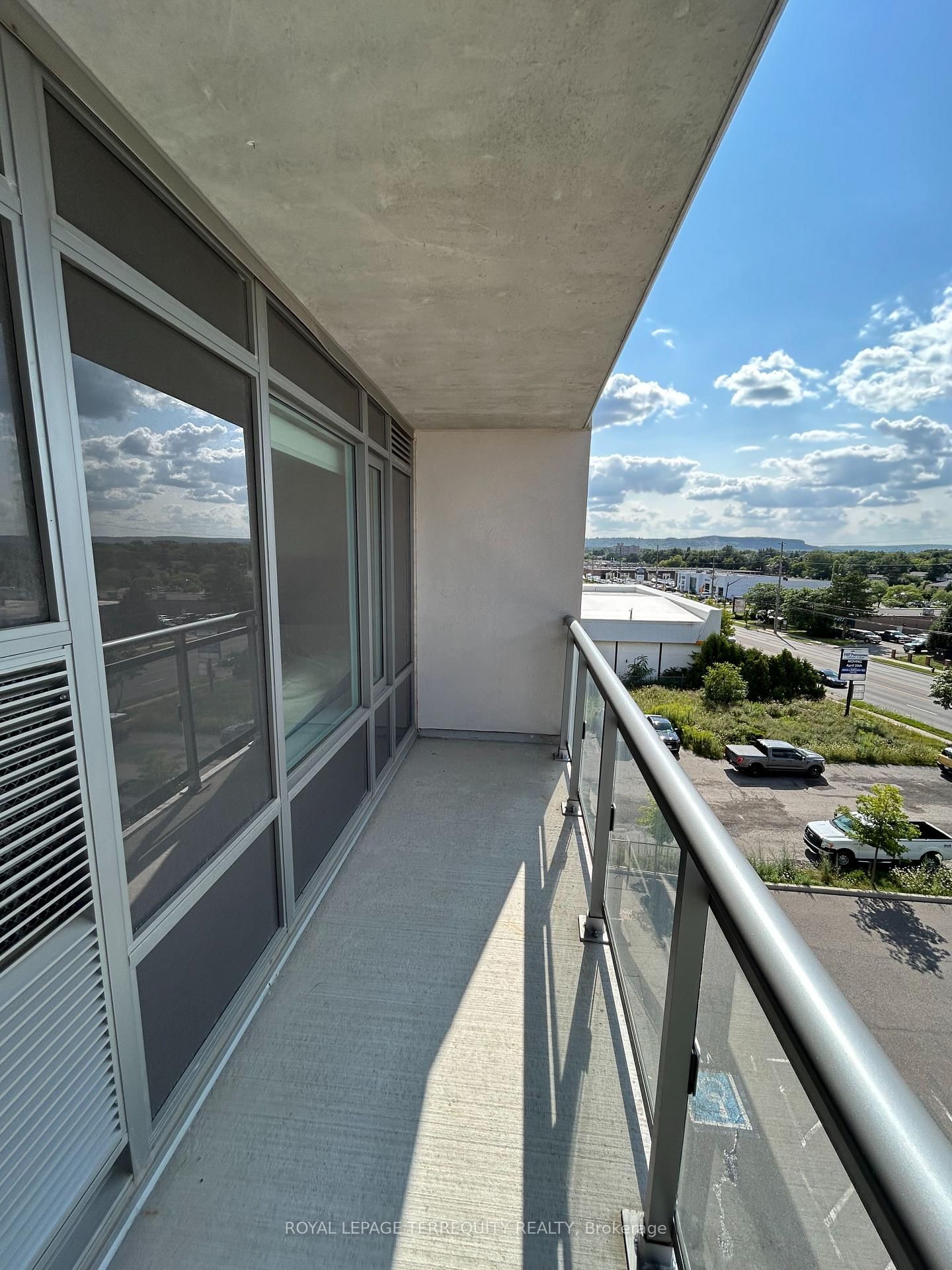 716 Main Street E, Unit 512 - Photo 25