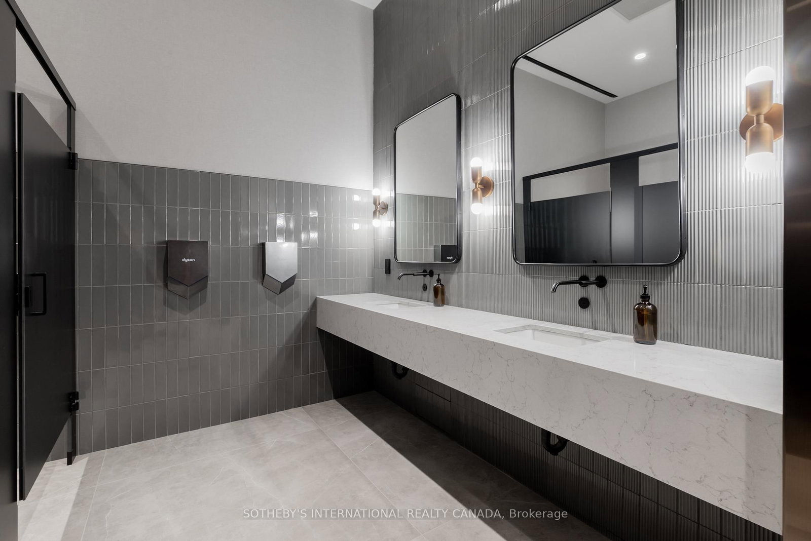 29 York Garden Way, Unit 1609 - Photo 26