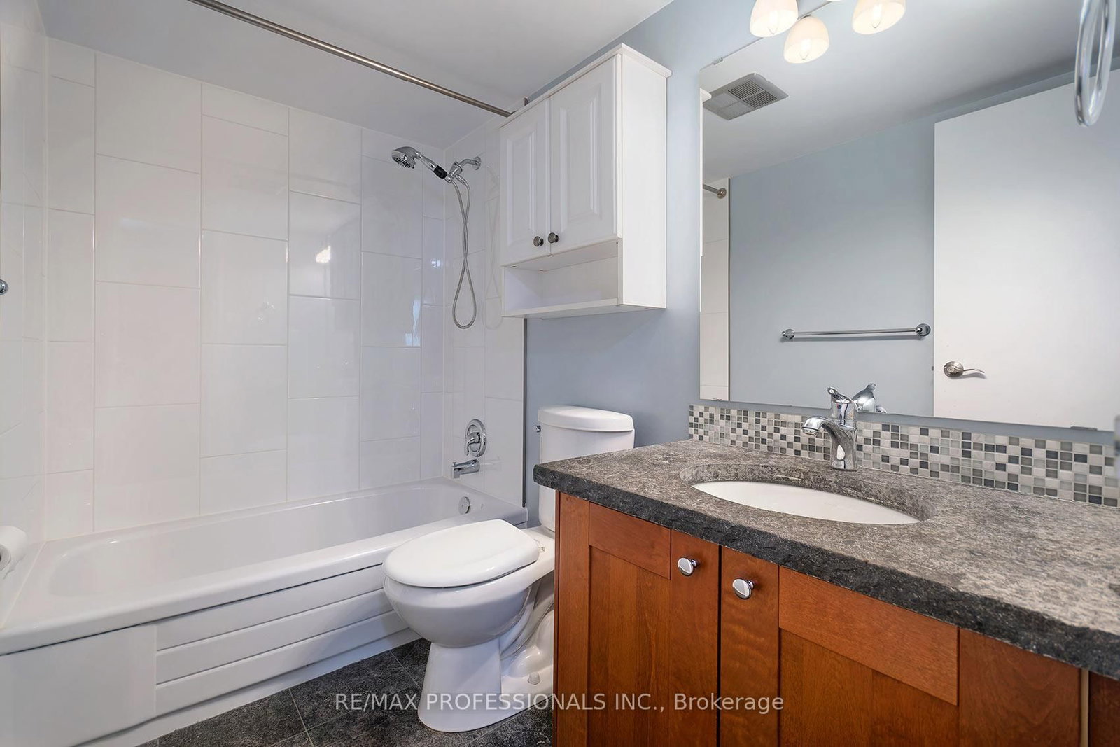 812 Burnhamthorpe Road, Unit 1504 - Photo 33