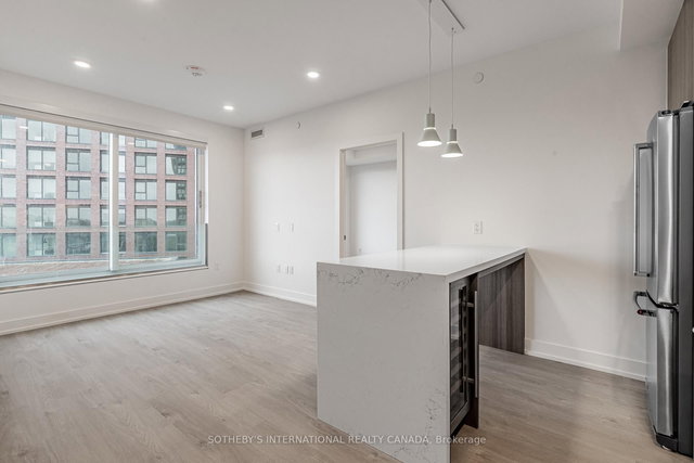 1403 - 31 York Garden Way