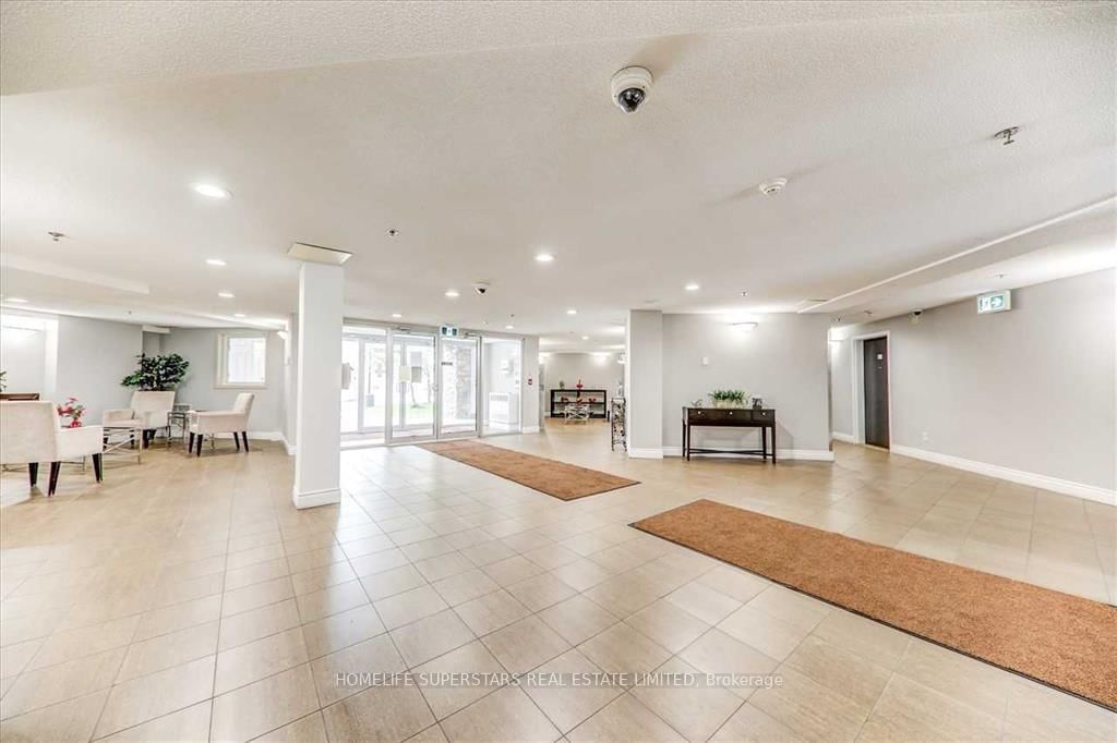 4 Dayspring Circle Drive, Unit 3210 - Photo 3