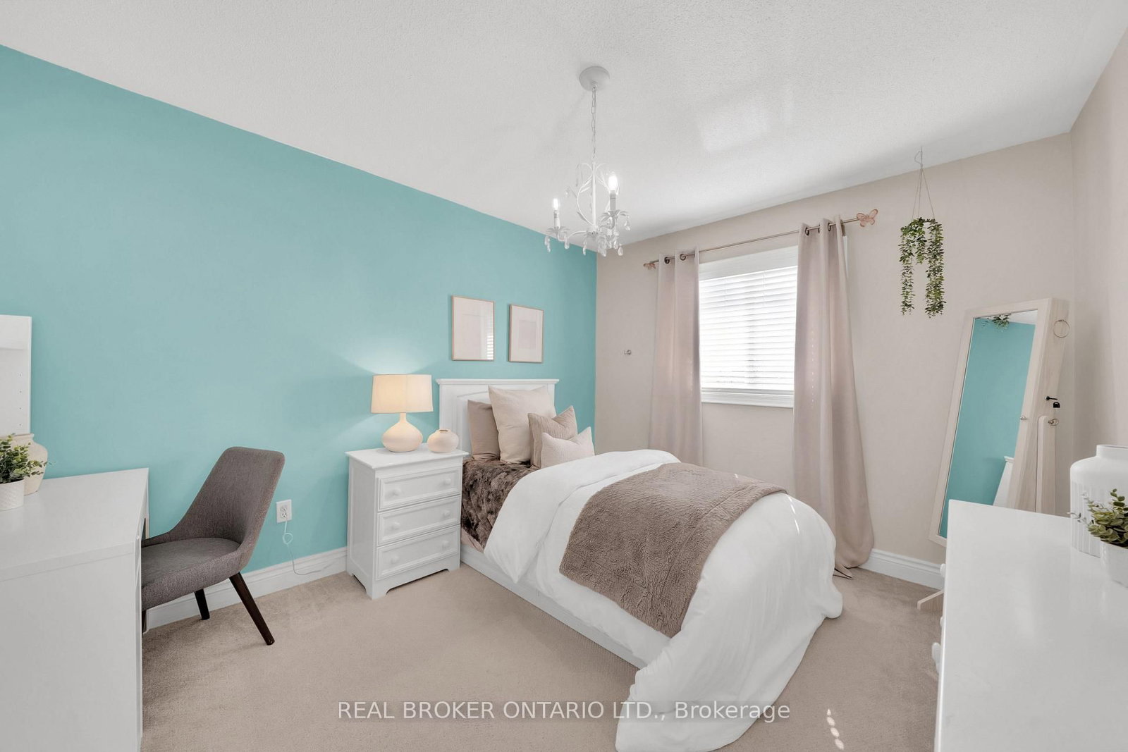 217 Ellis Crescent - Photo 20