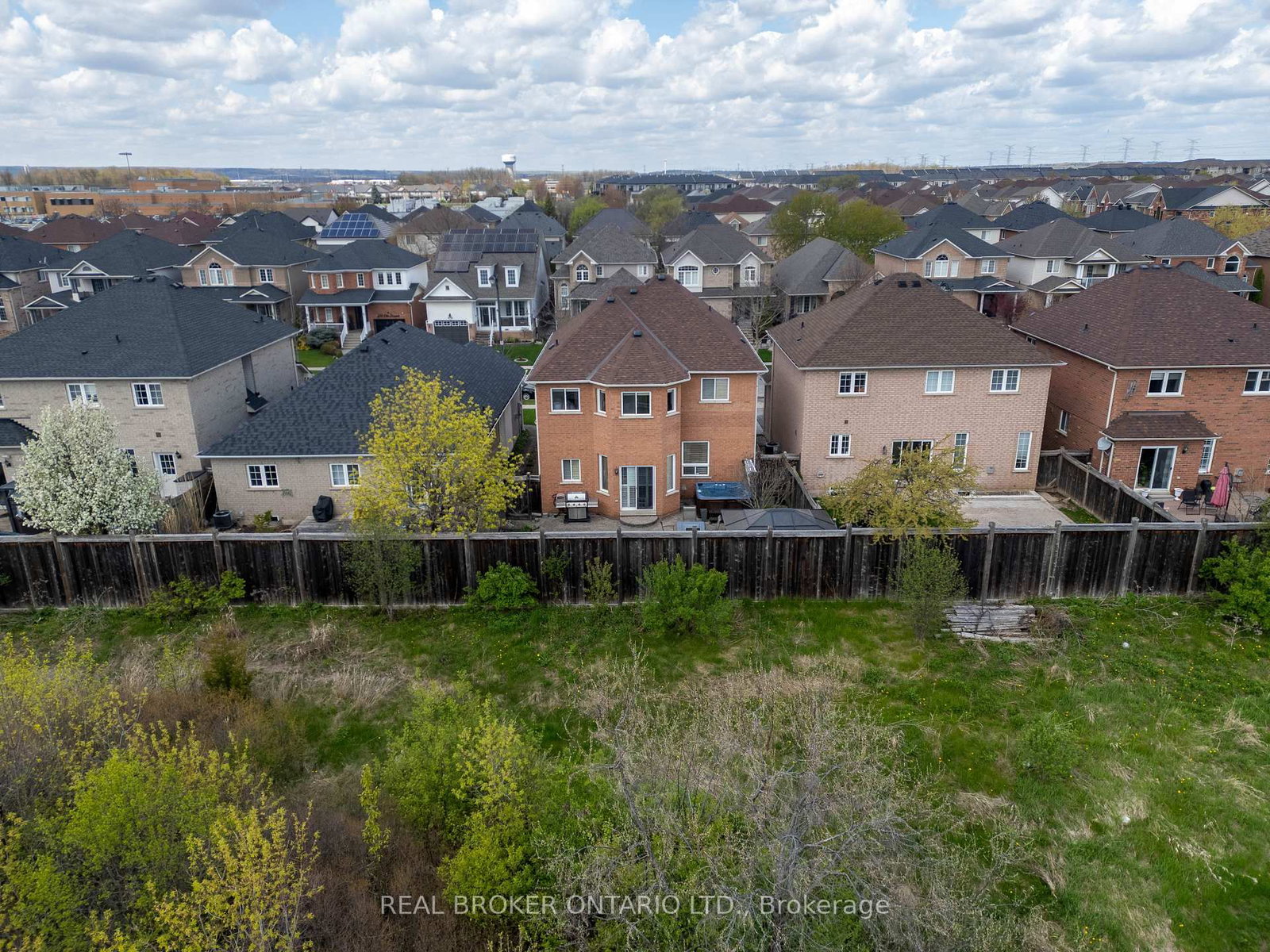 217 Ellis Crescent - Photo 42
