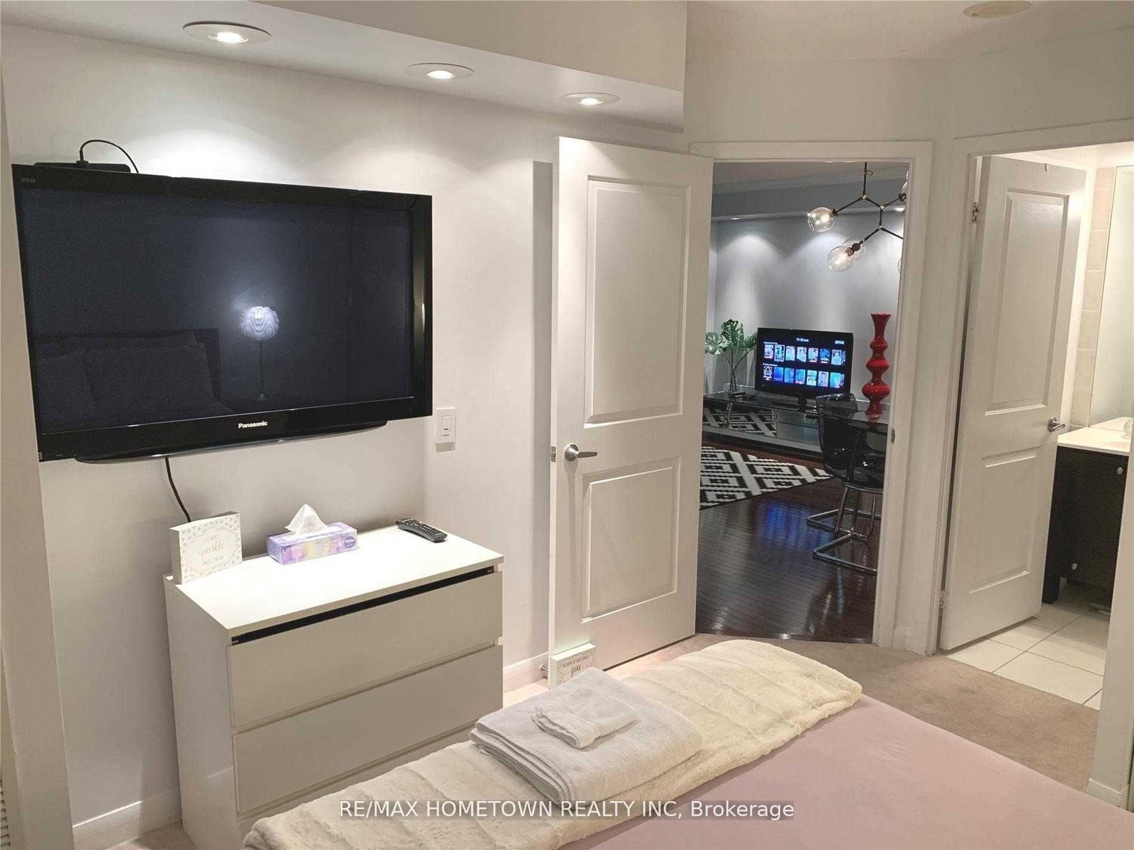 235 Sherway Gardens Road, Unit 1610 - Photo 18