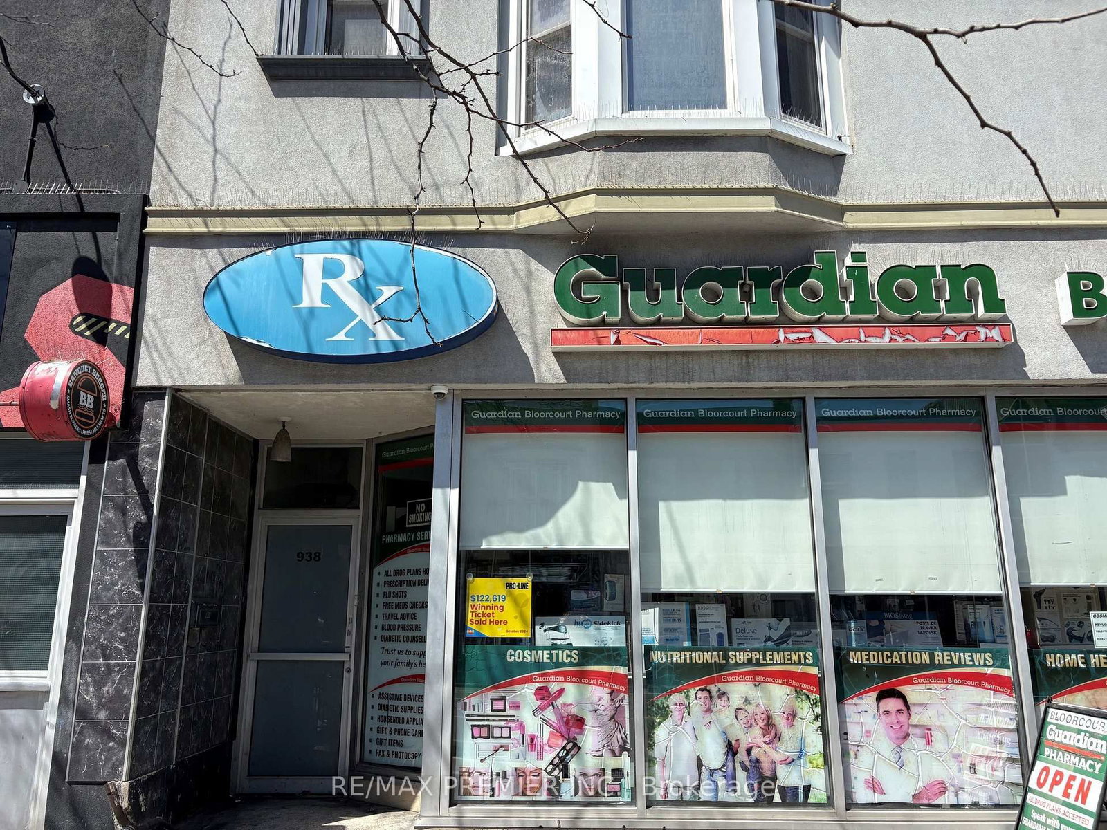 938 Bloor Street W, Unit Upper - Photo 3