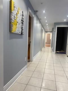 Upper-938 Bloor Street, Toronto, ON, photo 4
