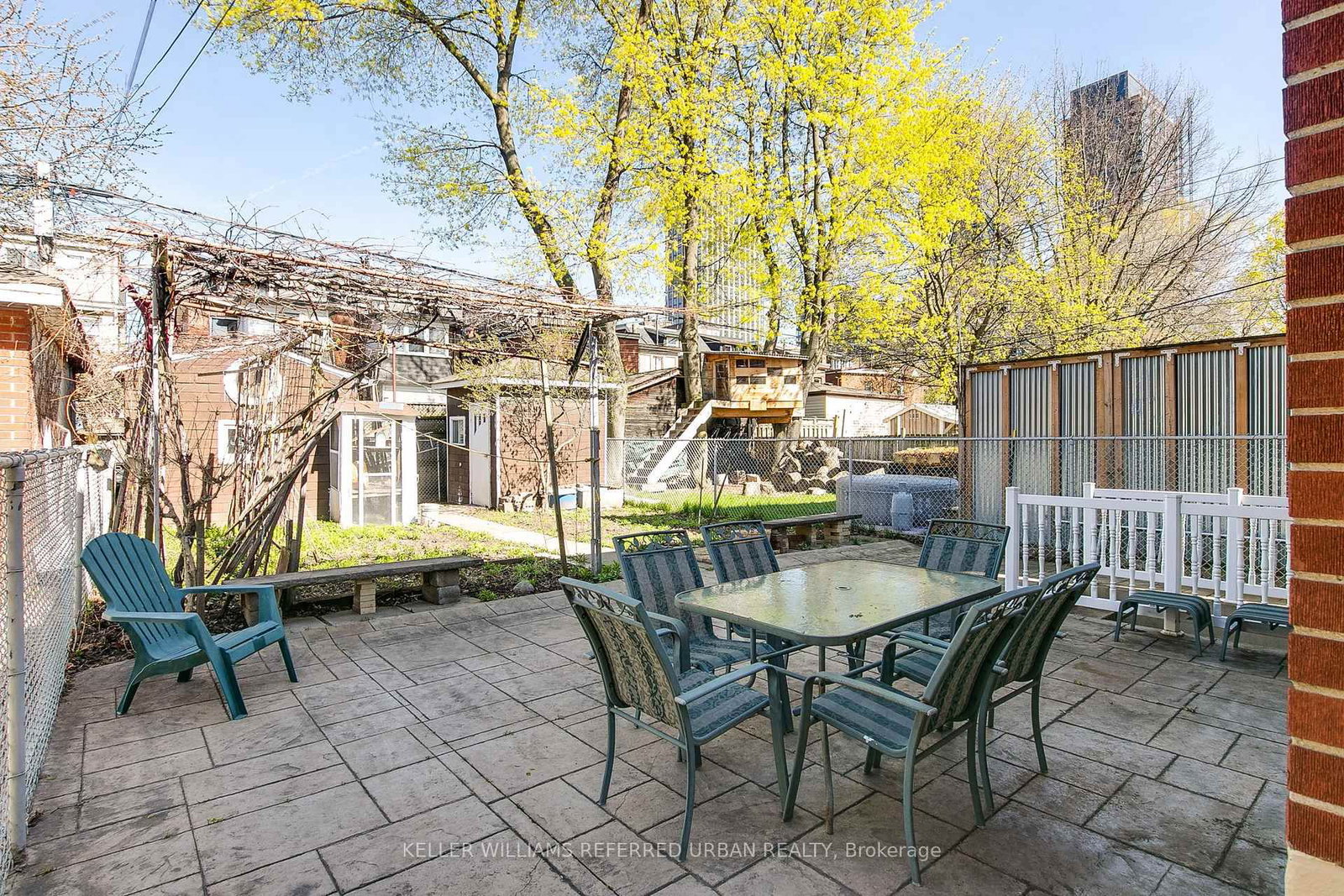 663 Brock Avenue - Photo 47
