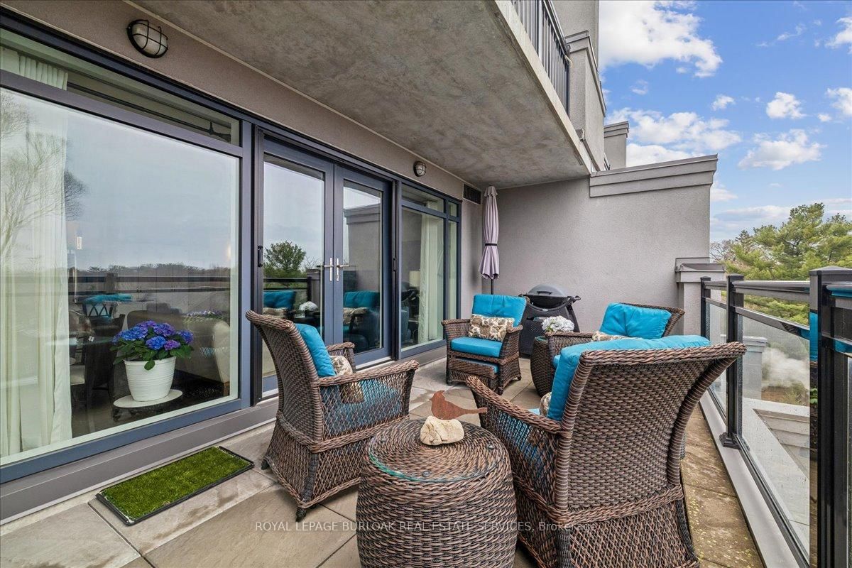 34 Plains Road E, Unit 408 - Photo 18