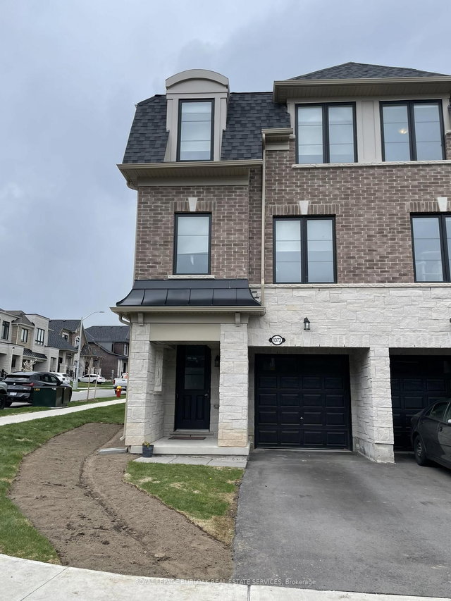 1373 Almonte Drive