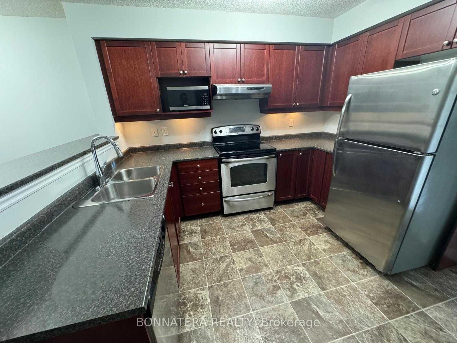 1350 Main Street E, Unit 112 - Photo 4