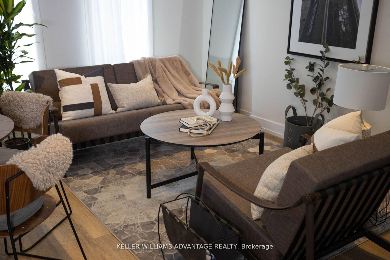 12 Batavia Avenue, Unit Unit 3