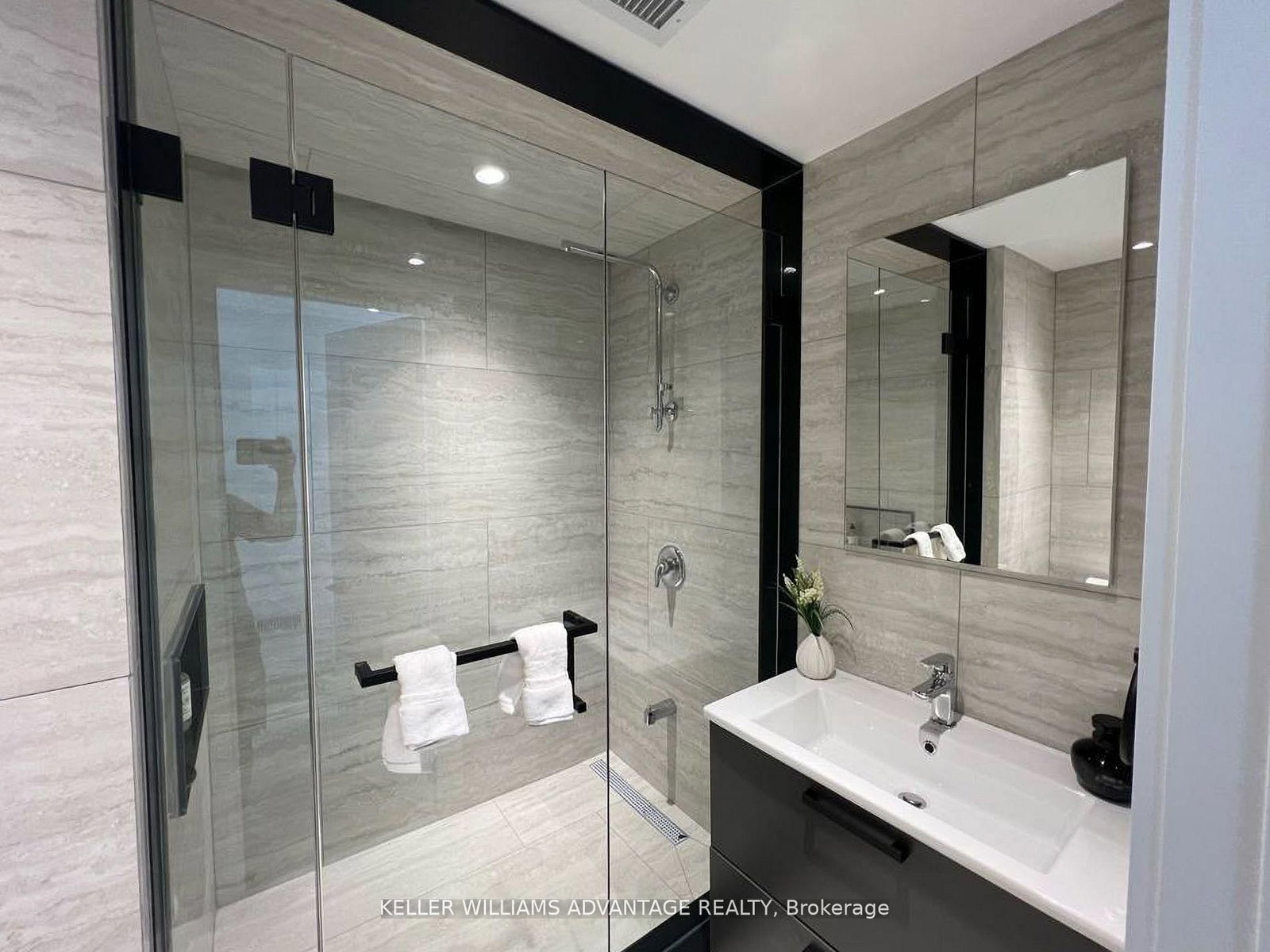 12 Batavia Avenue, Unit Unit 3 - Photo 8