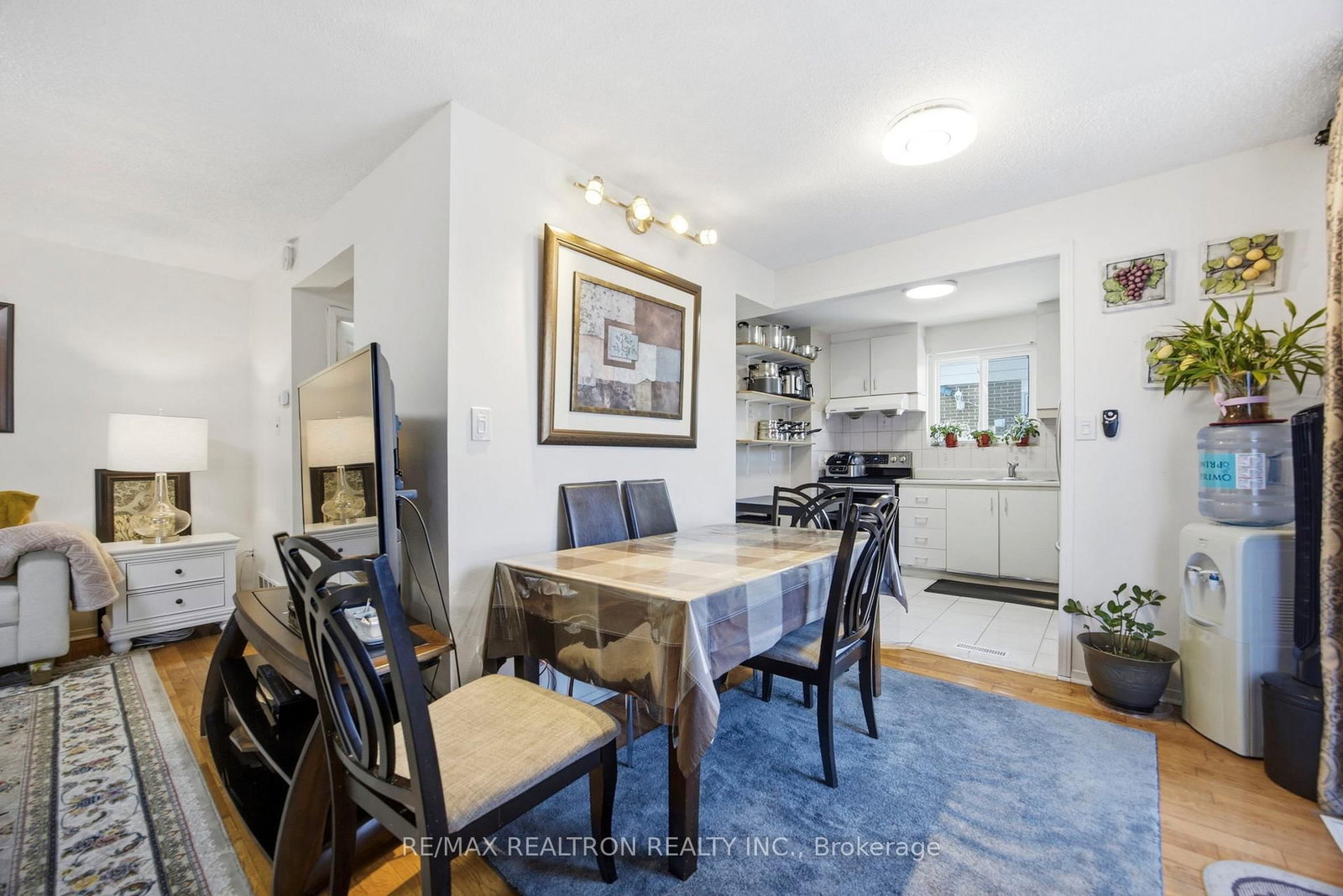 12 San Vito Way • Toronto, ON photo 9