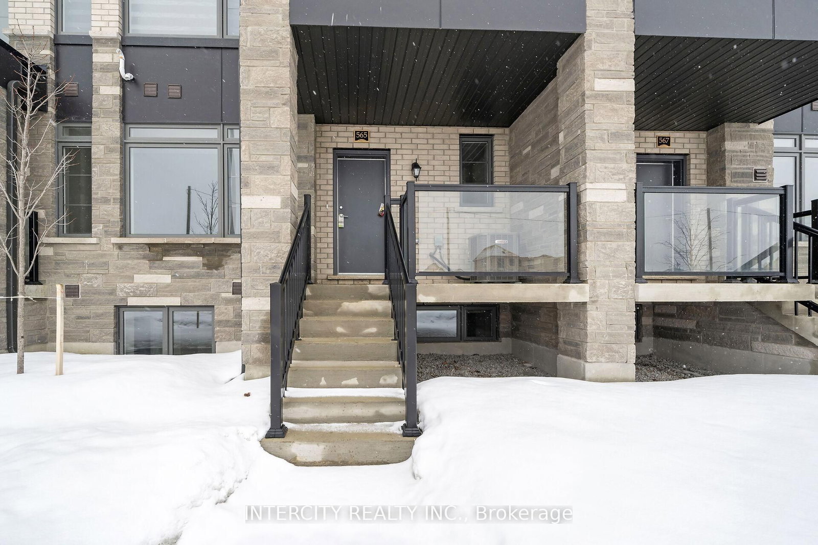 565 Tim Manley Avenue, Unit 13z - Photo 2