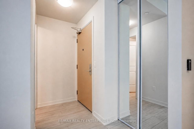 3707 - 38 Annie Craig Drive