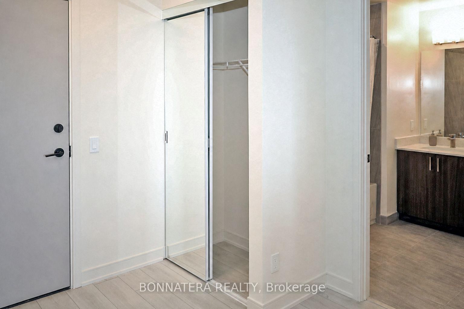 8020 Derry Road, Unit 1006 - Photo 4