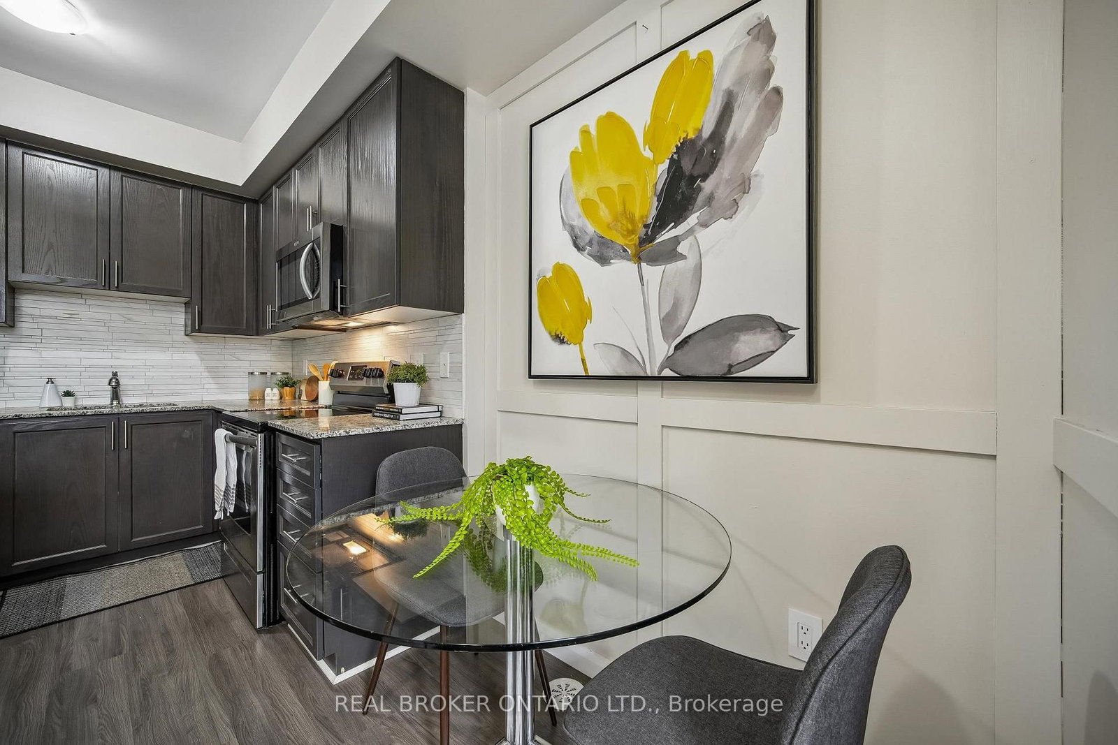 26 Fieldway Road, Unit 46 - Photo 11