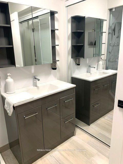 7 Van Dusen Boulevard - Photo 11