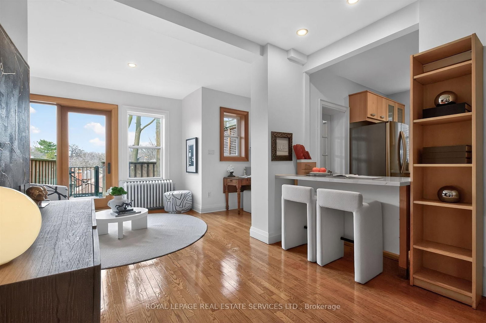 102 Gothic Avenue - Photo 17