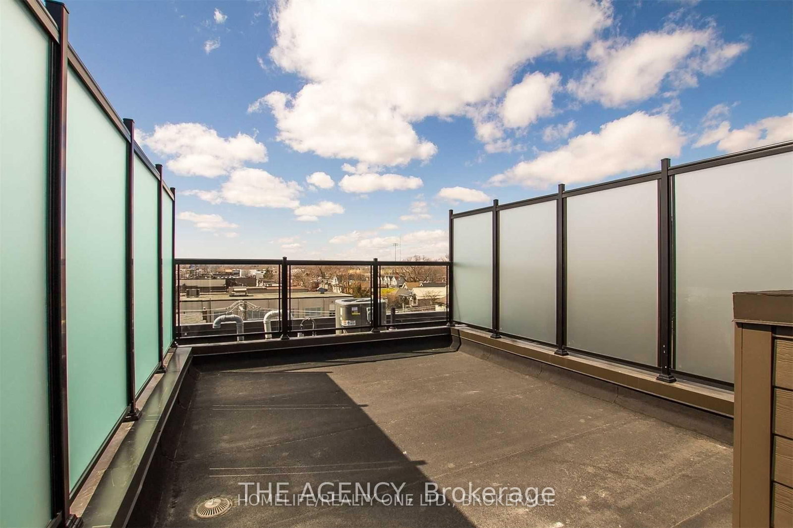 303 Gilmour Avenue - Photo 13
