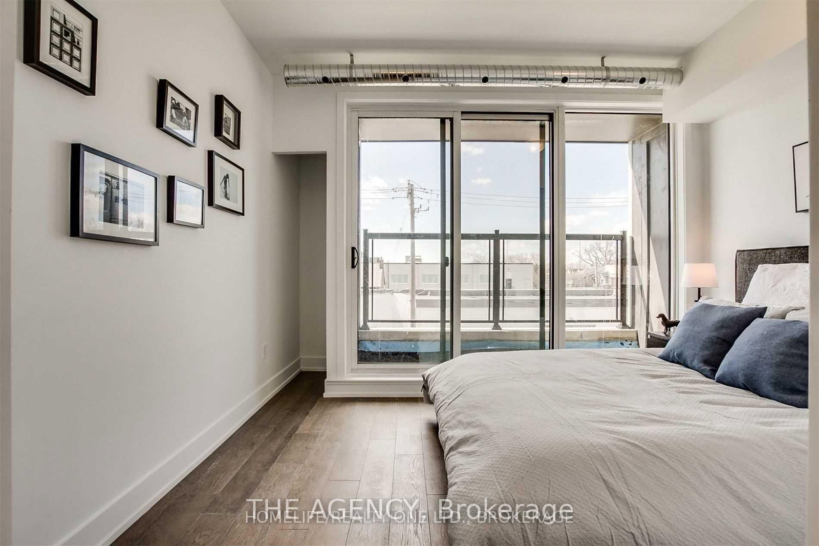 303 Gilmour Avenue - Photo 8