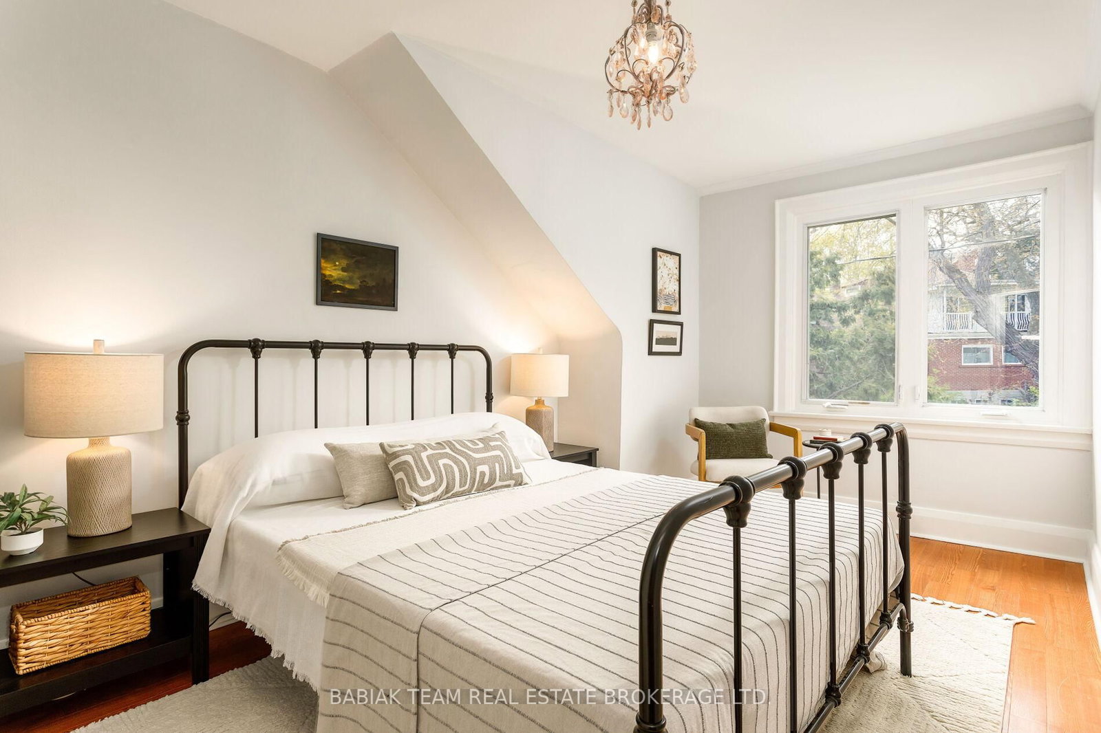 229 Clendenan Avenue - Photo 20