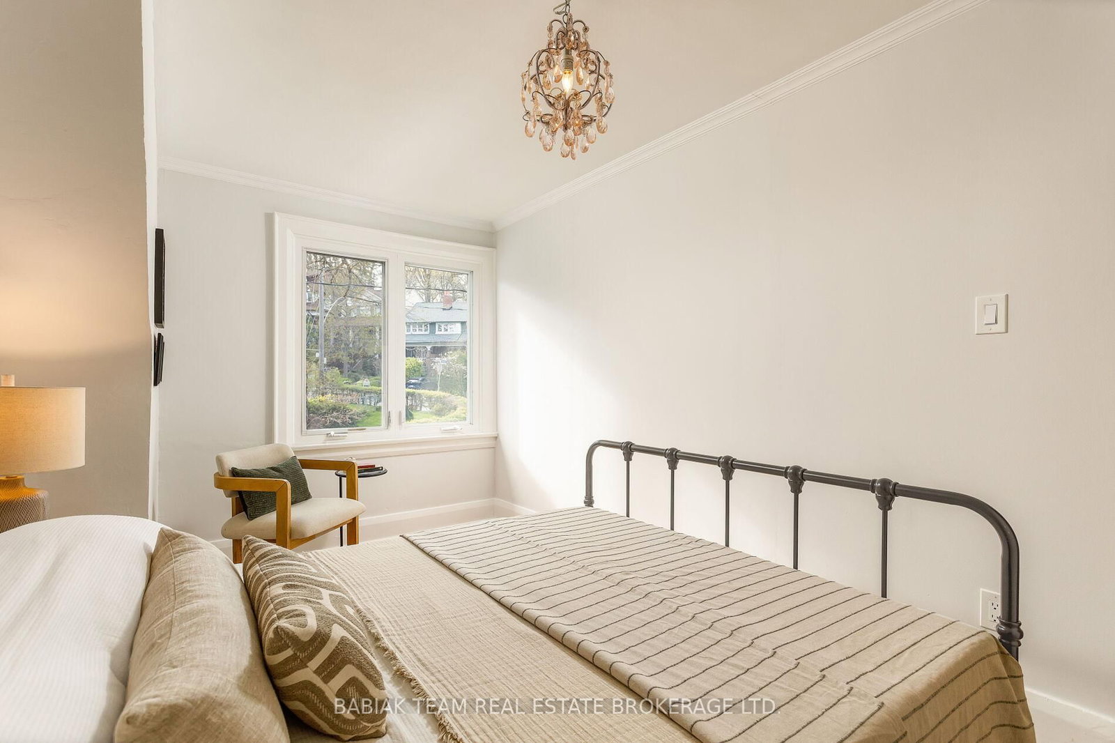 229 Clendenan Avenue - Photo 21