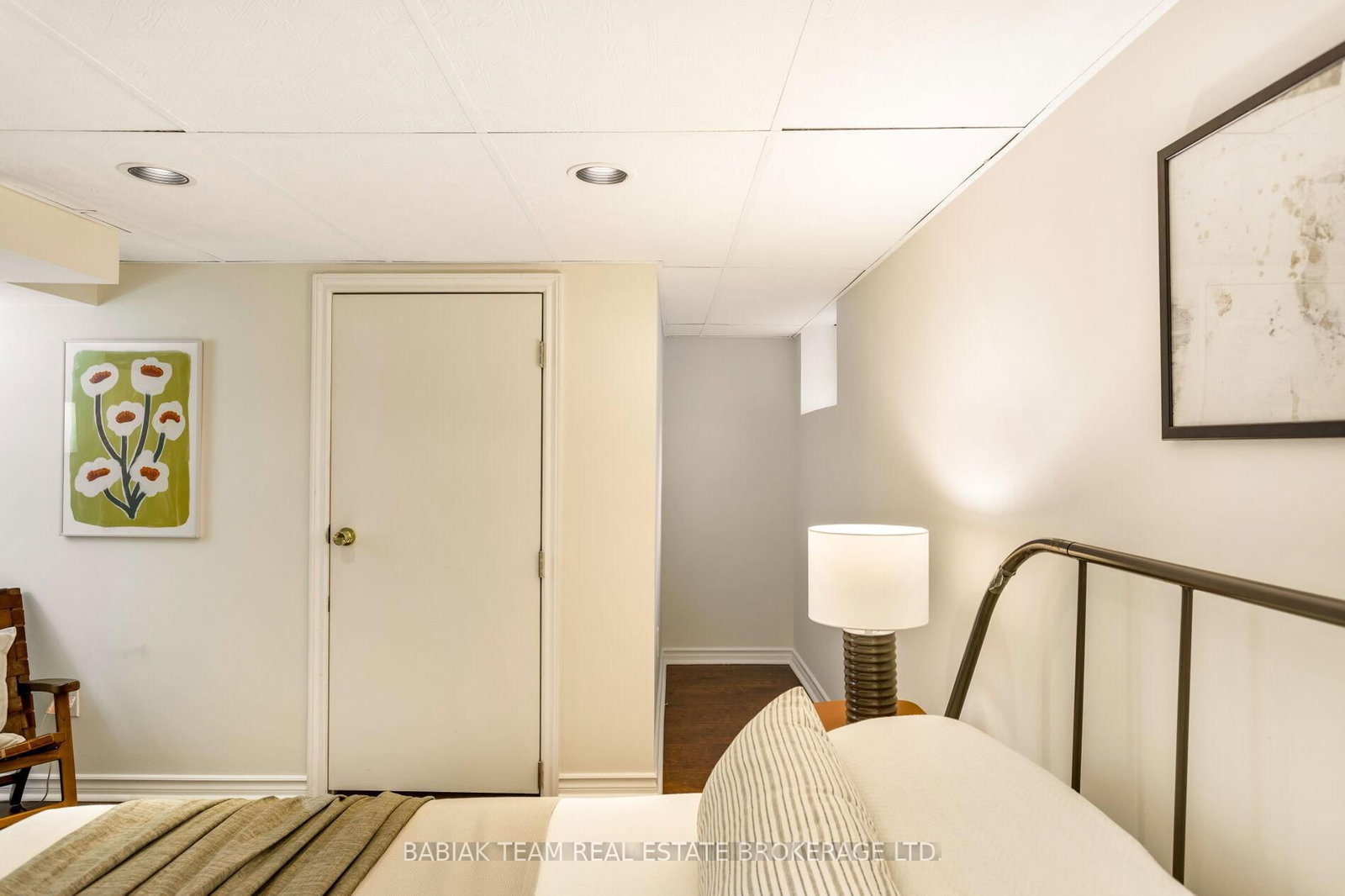 229 Clendenan Avenue - Photo 39