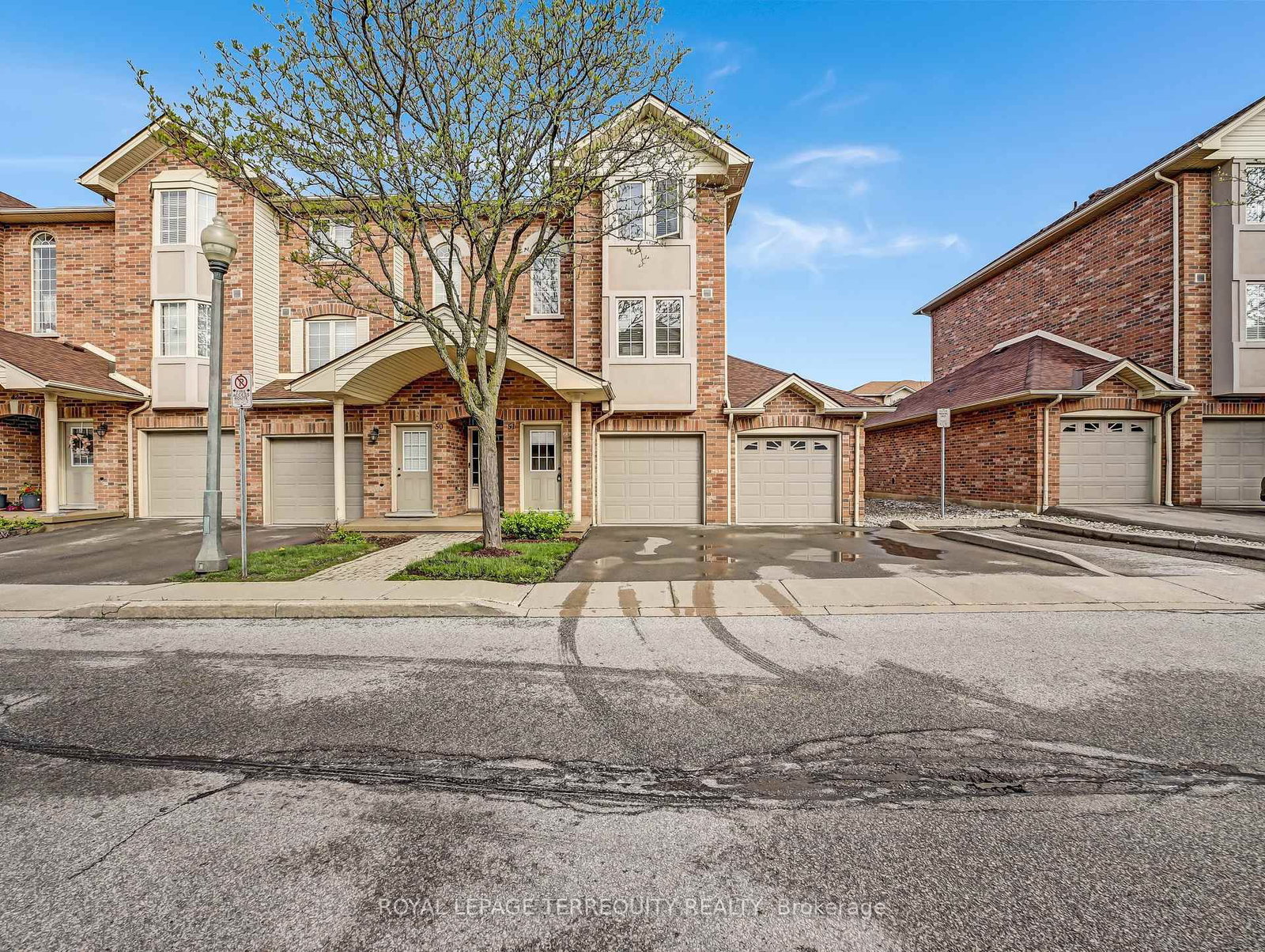 4045 Upper Middle Road, Unit 51