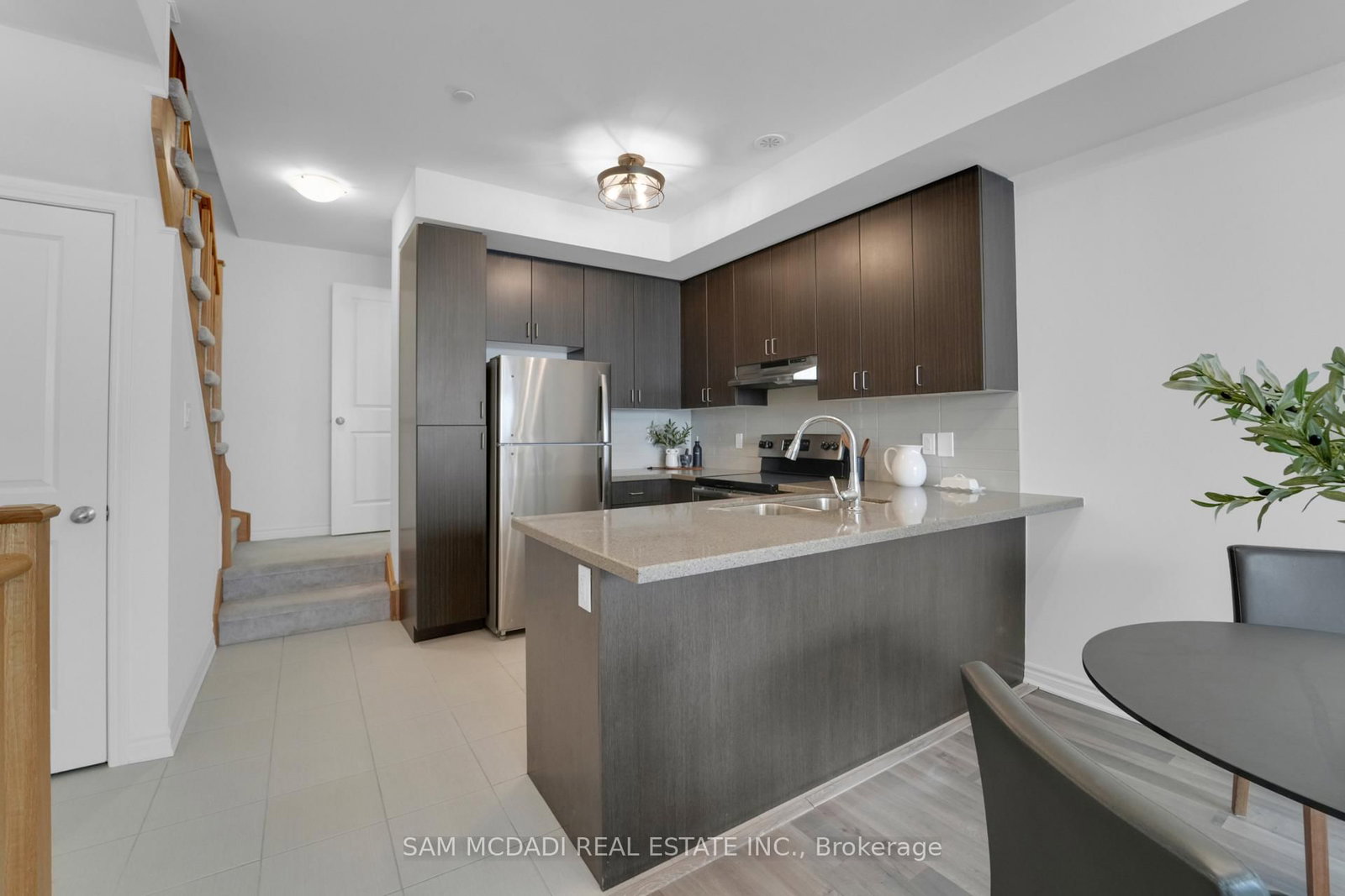 1150 Stroud Lane, Unit 14 - Photo 7