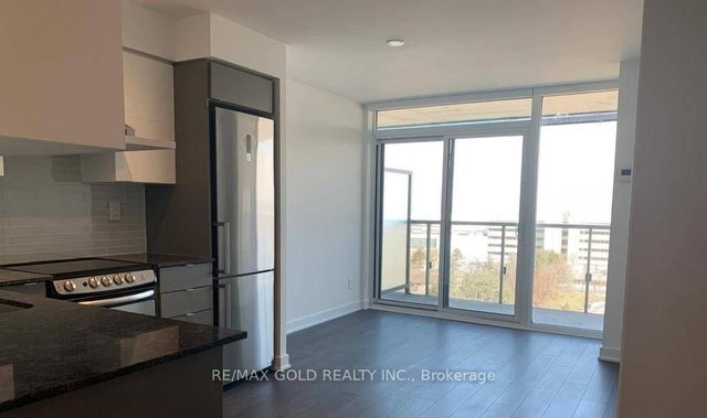 1208 - 160 Flemington Road