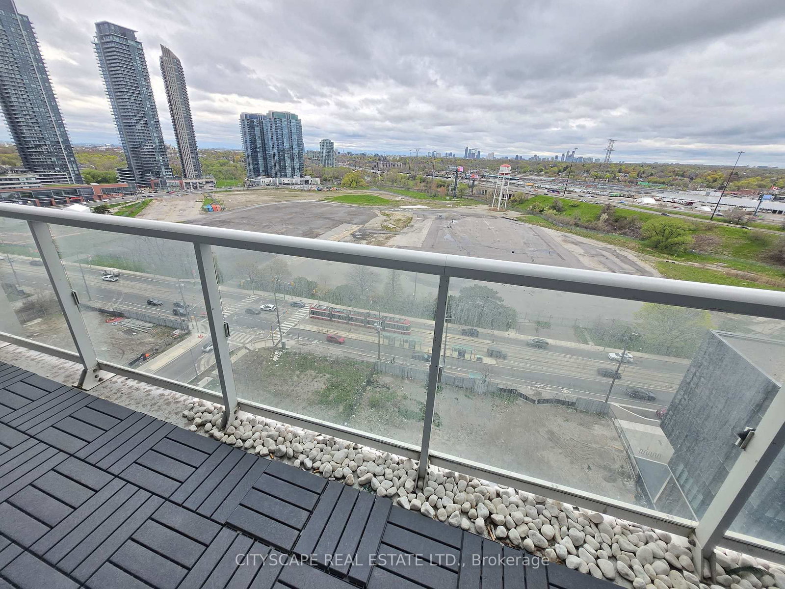 56 Annie Craig Toronto,ON M8V 0C8 — Photo 12