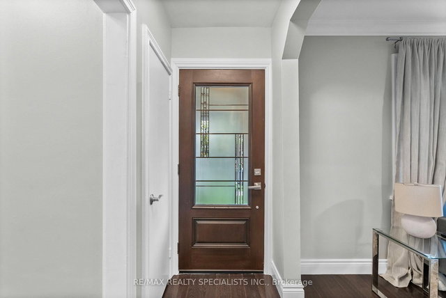 226 Thirtieth Street