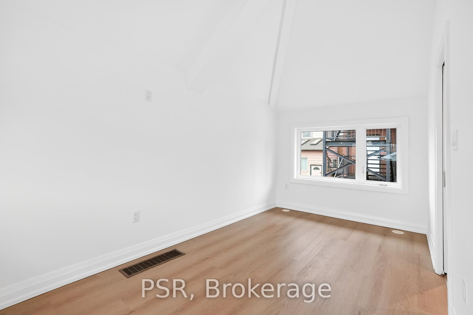 218 Aileen Avenue, Unit E - Photo 20