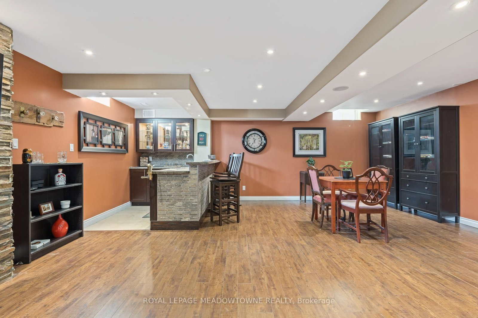 22 Berton Boulevard - Photo 25