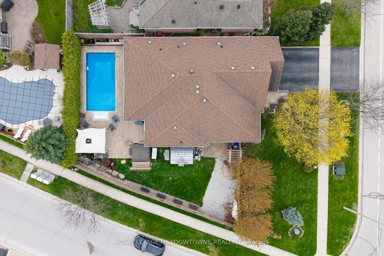 22 Berton Boulevard - Photo 42