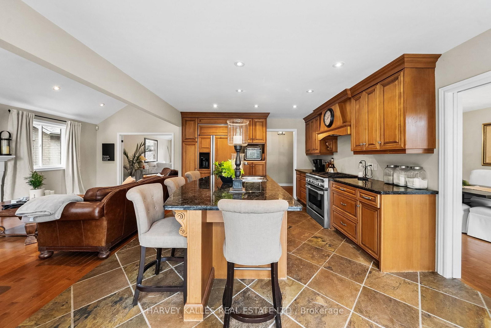 2139 Bushtrail Court - Photo 17
