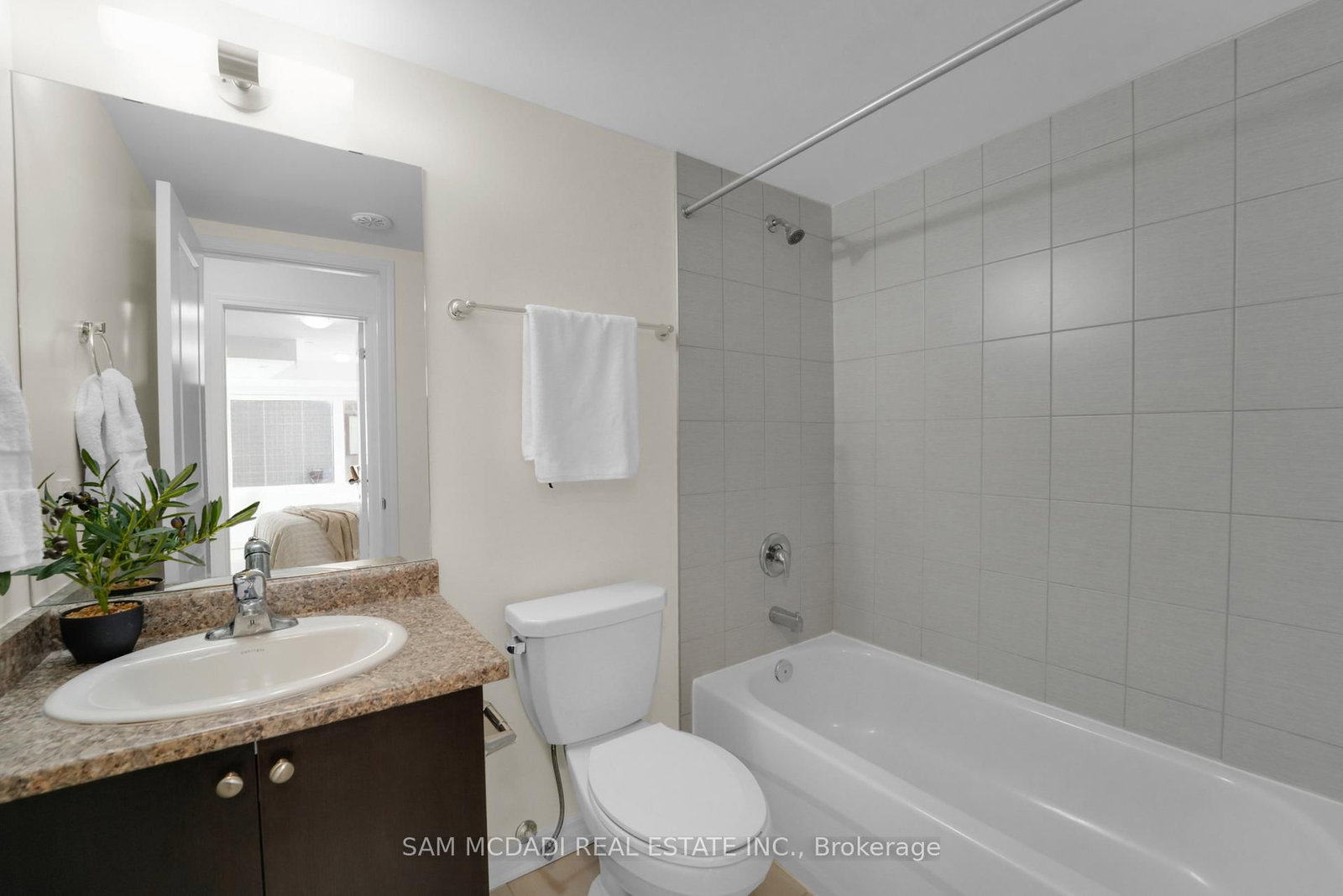 1150 Stroud Lane, Unit 14 - Photo 16