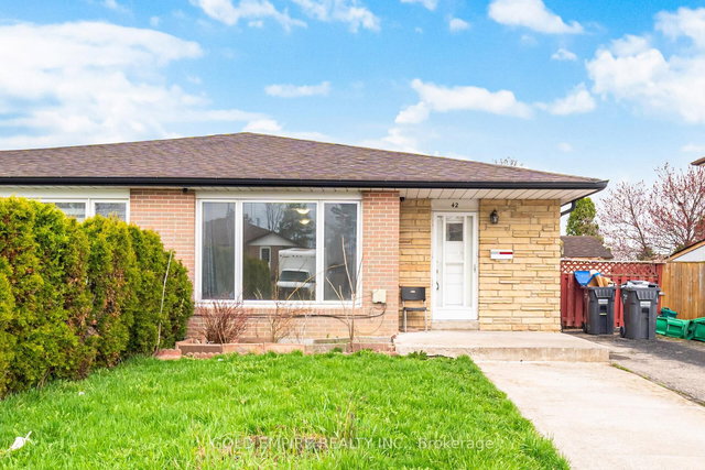 42 Flamingo Crescent