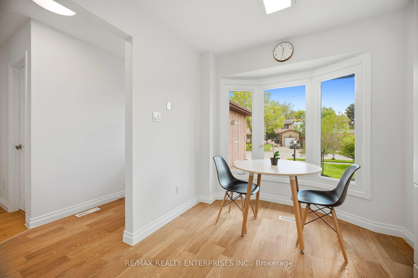 3019 Sandlewood Court - Photo 6