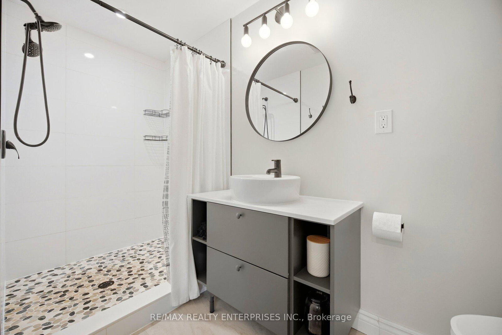 3019 Sandlewood Court - Photo 9