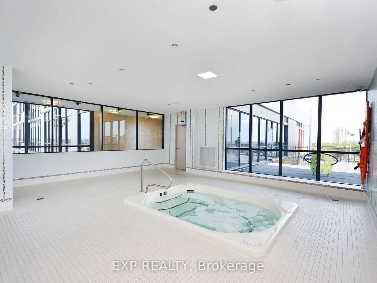 75 Eglinton Avenue W, Unit 2005 - Photo 24