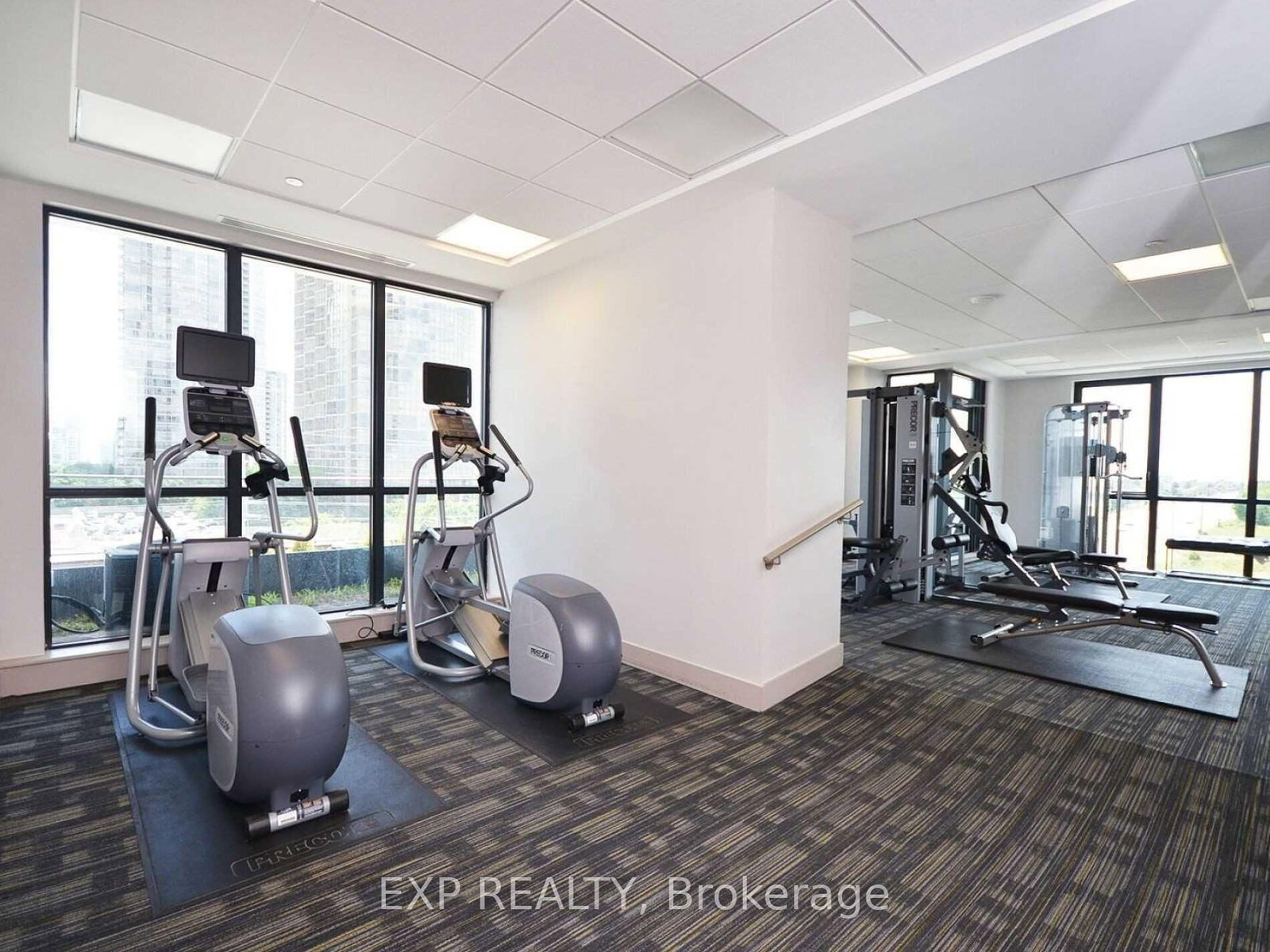 75 Eglinton Avenue W, Unit 2005 - Photo 29
