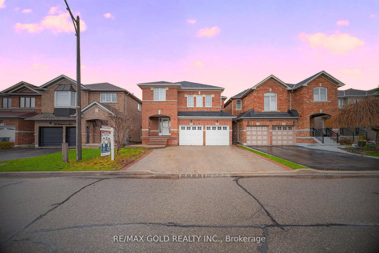 12 Linderwood Drive