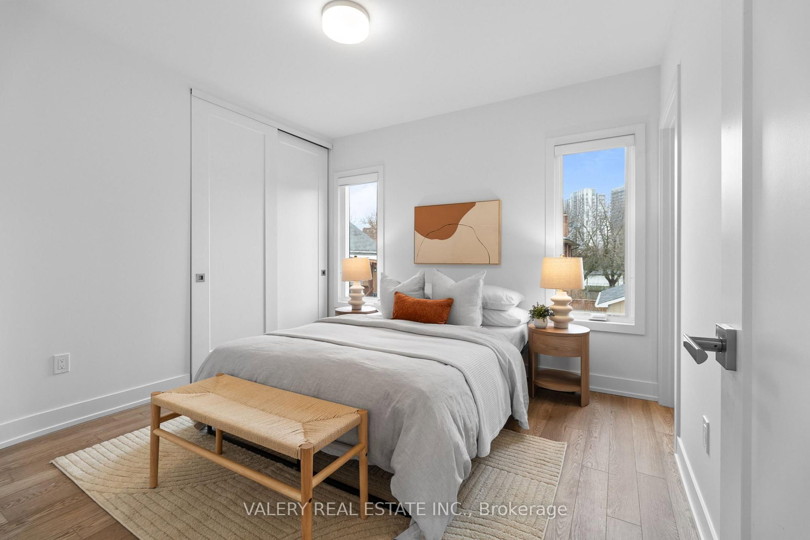 15 Acorn Avenue, Unit 5 - Photo 12