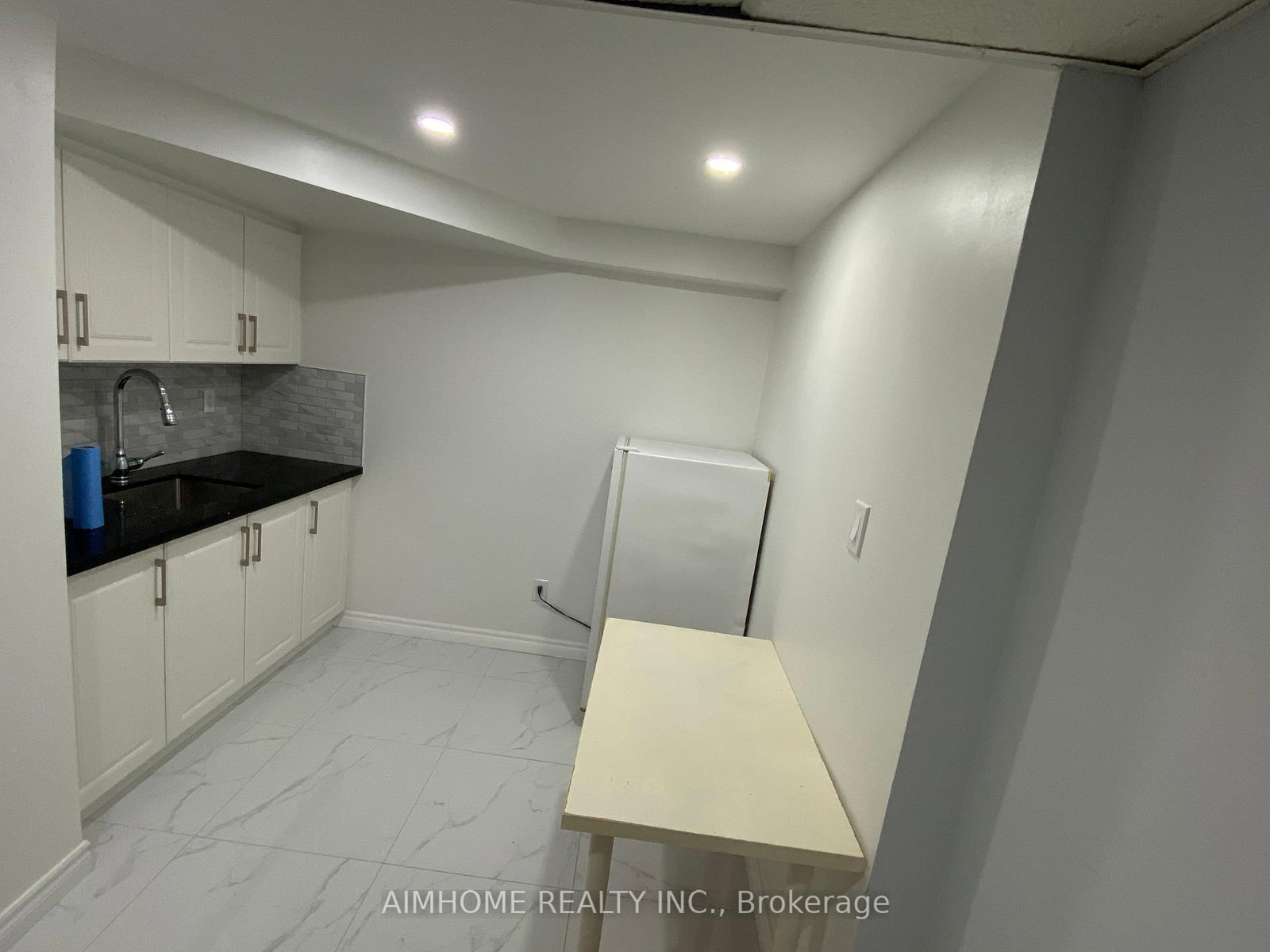4635 Regents Terrace, Unit 23 - Photo 17