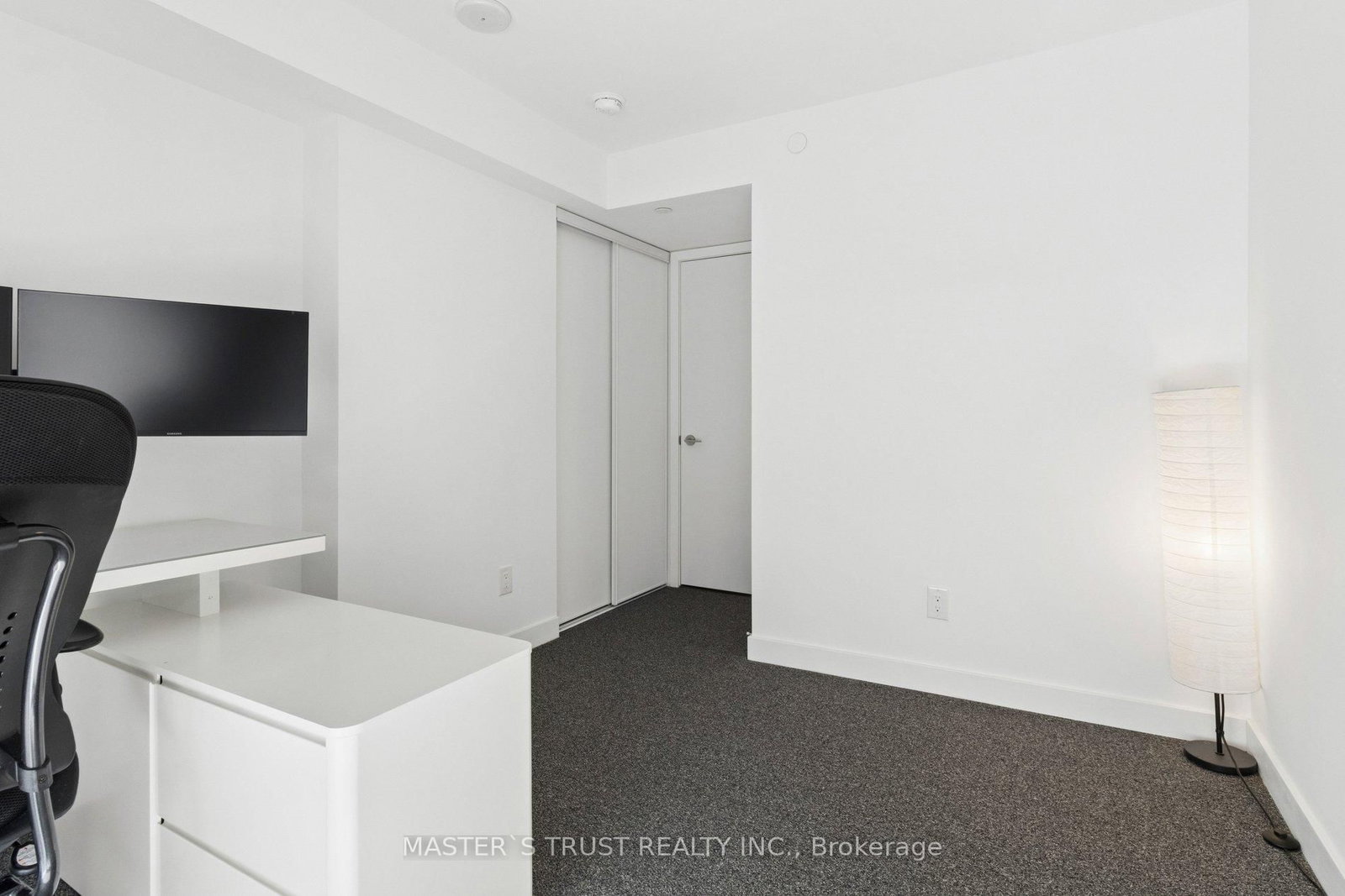 160 Flemington Road E, Unit TH109 - Photo 18
